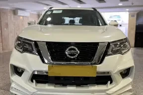 نیسان ترا