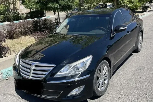 هیوندای جنسیس