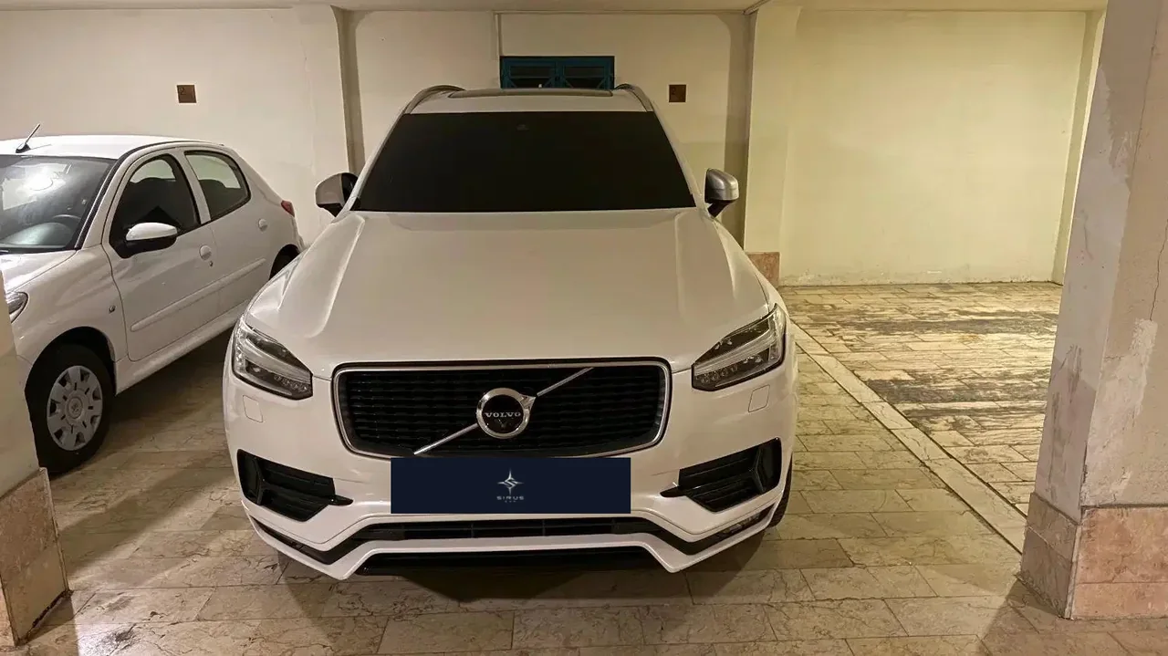 ولوو xc90 مدل ۲۰۱۷ - تصویر 1